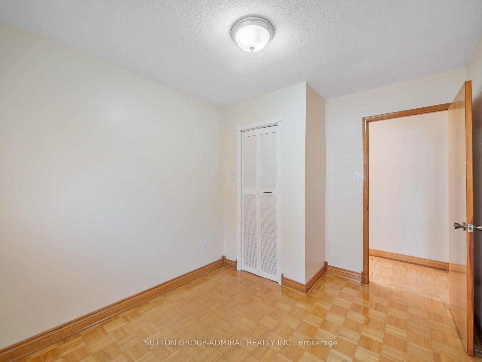 Photo 18 of 5 Durie Lane, Markham, Aileen-Willowbrook — HOMEH