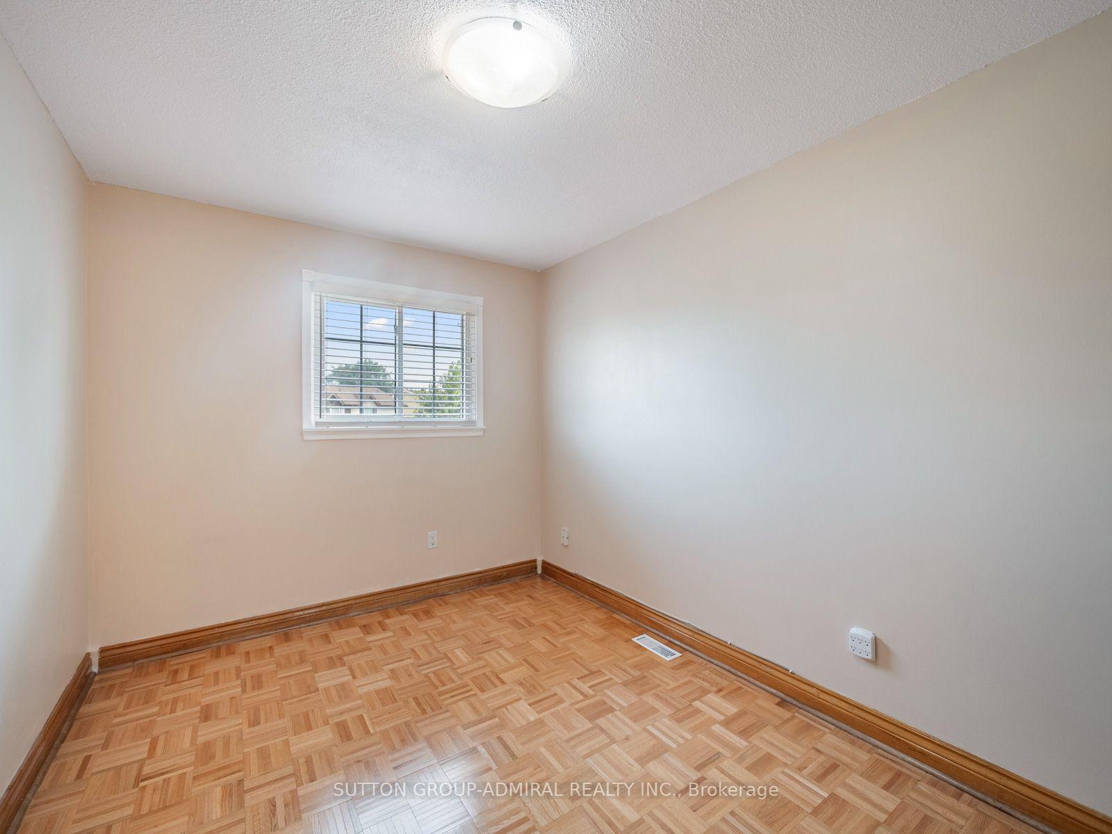 Photo 49 of 5 Durie Lane, Markham, Aileen-Willowbrook — HOMEH