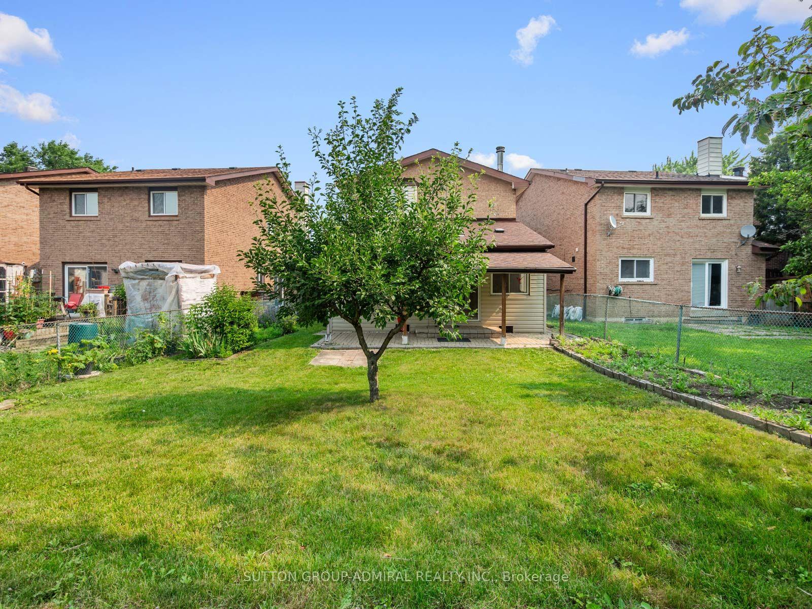 Photo 28 of 5 Durie Lane, Markham, Aileen-Willowbrook — HOMEH