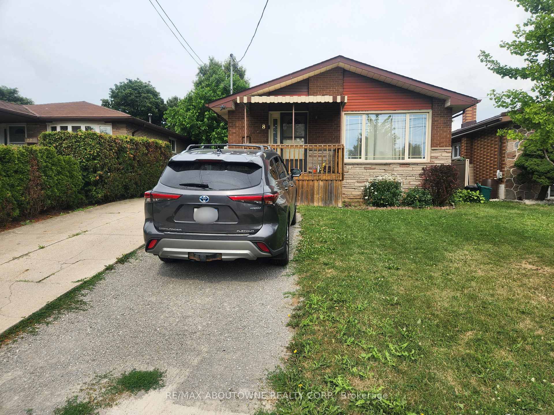 Photo 4 of Unit Lower, 18 Greeningdon Drive, Hamilton, Greeningdon — HOMEH