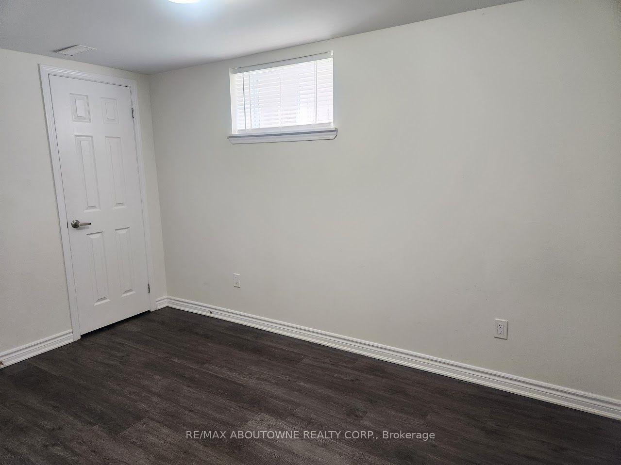 Photo 22 of Unit Lower, 18 Greeningdon Drive, Hamilton, Greeningdon — HOMEH