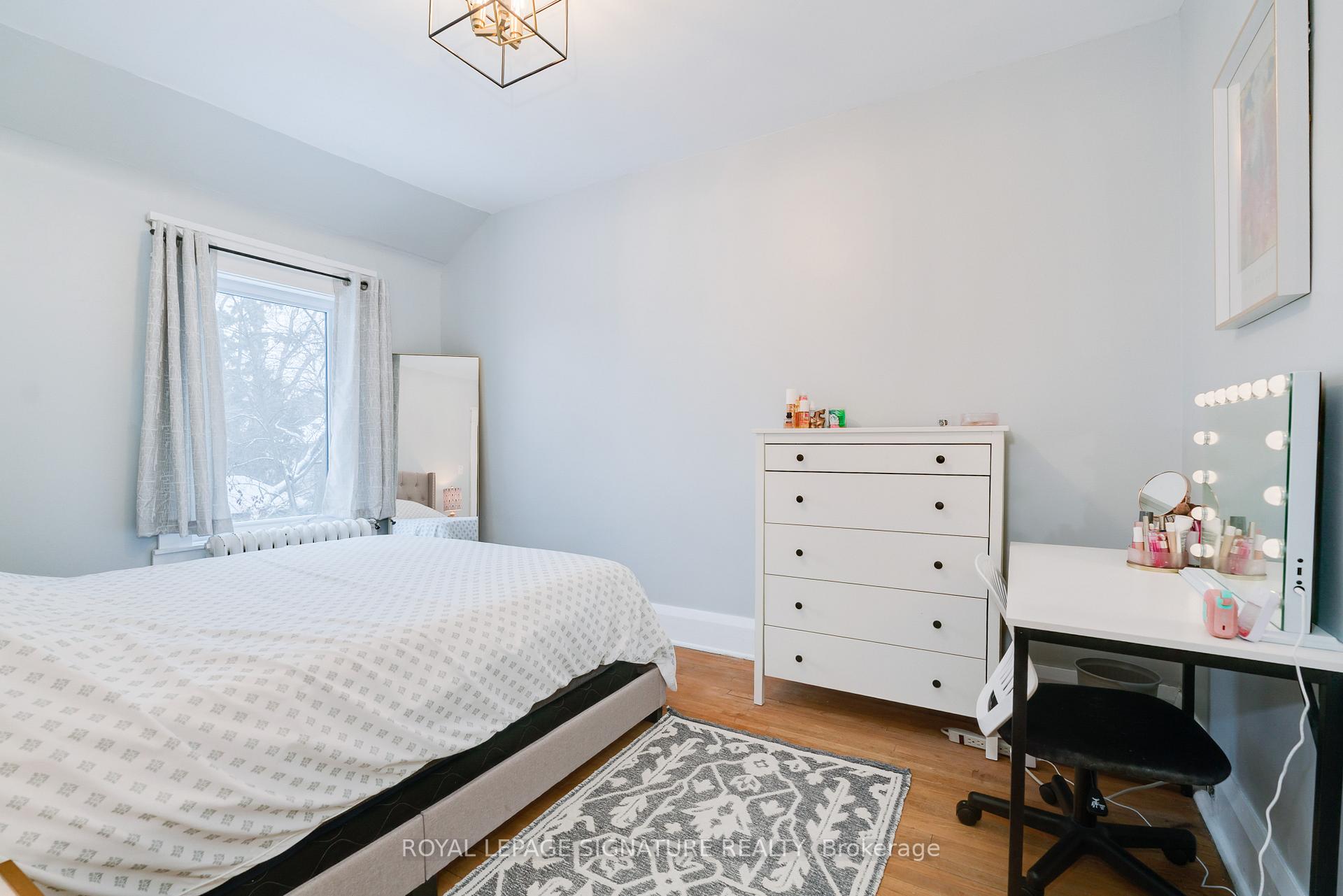 Photo 12 of 1089 Mt Pleasant Road, Toronto, Mount Pleasant East — HOMEH