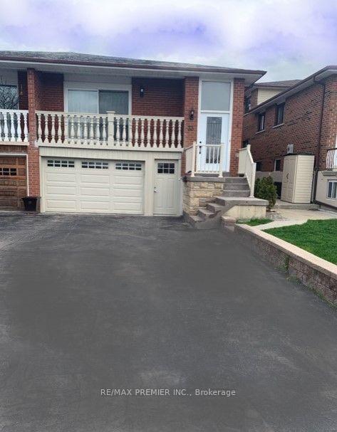 Photo 12 of Unit Lower Level, 33 Albany Drive, Vaughan, West Woodbridge — HOMEH