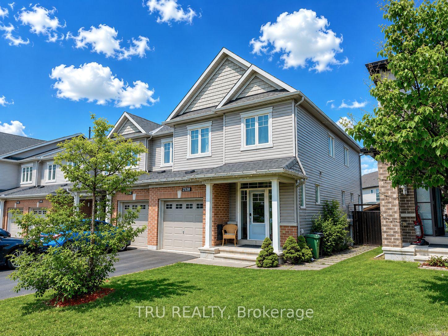 Photo 2 of 2538 River Mist Road, Ottawa, Barrhaven - Half Moon Bay — HOMEH