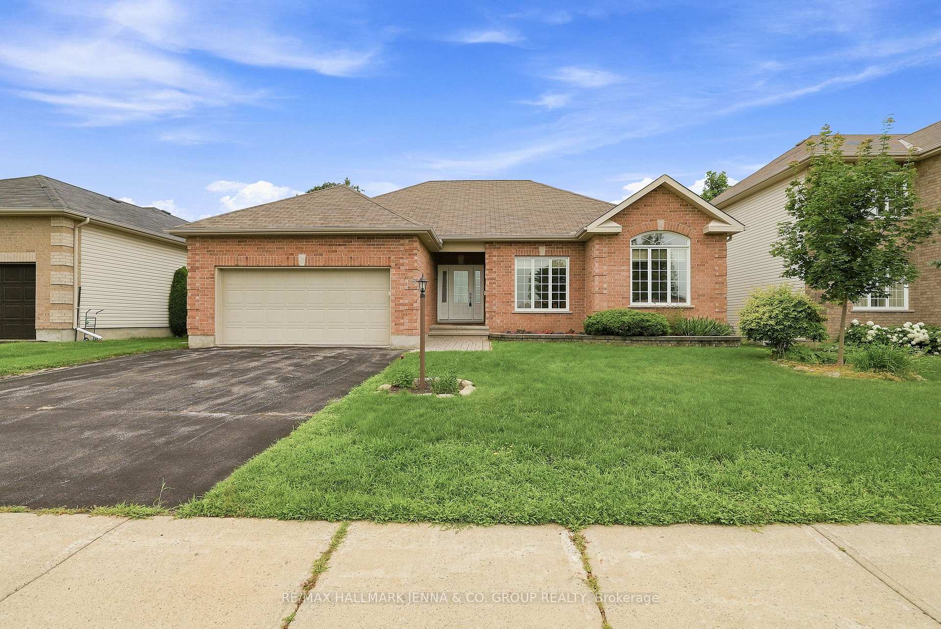 Photo 1 of 15 Baywood Drive, Ottawa, Stittsville (South) — HOMEH