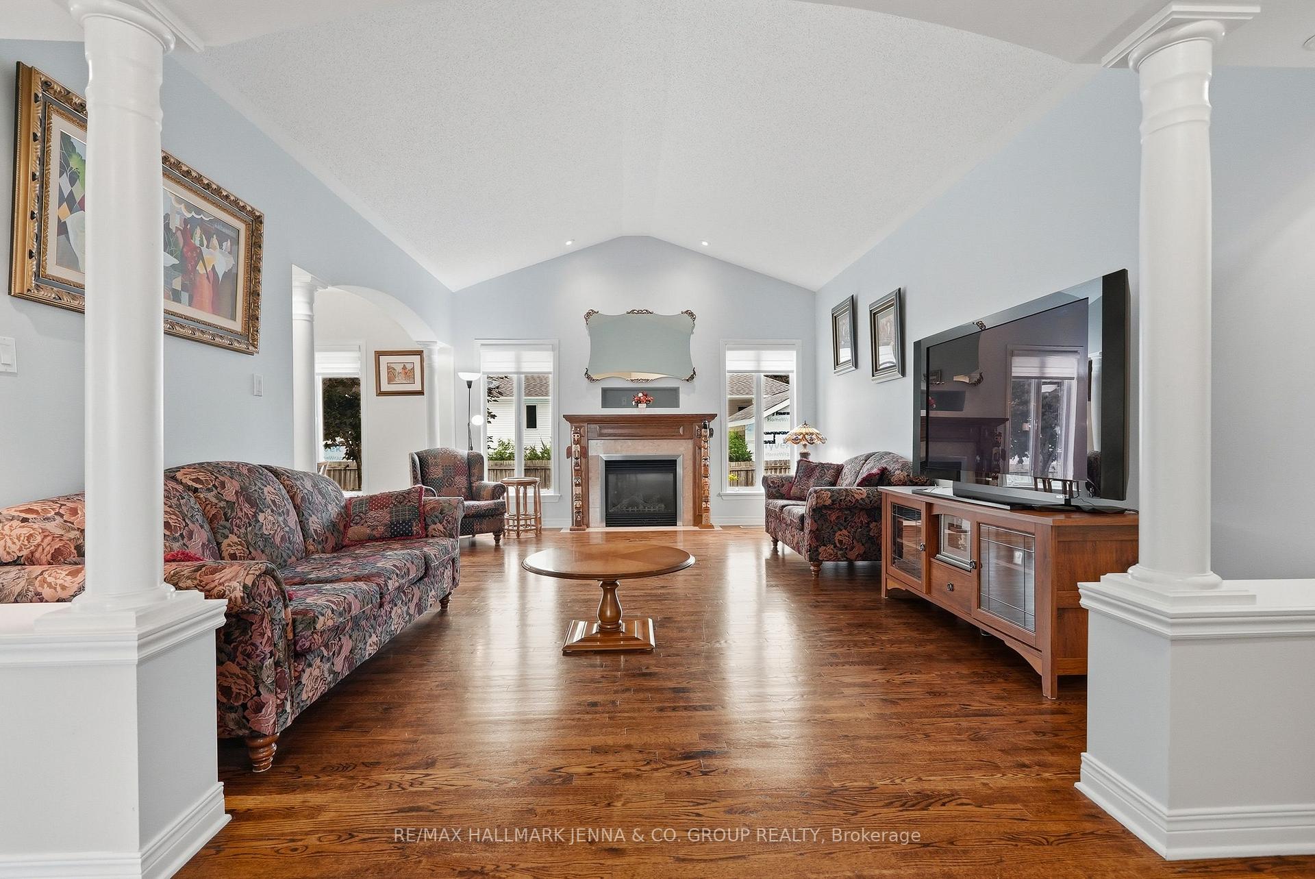 Photo 7 of 15 Baywood Drive, Ottawa, Stittsville (South) — HOMEH