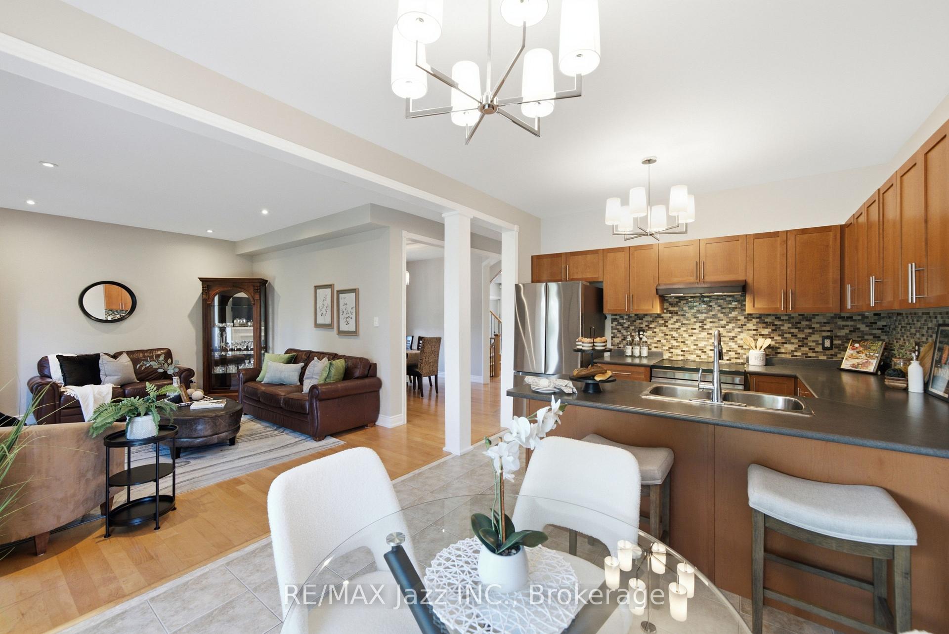 Photo 9 of 1824 Birchview Drive, Oshawa, Samac — HOMEH