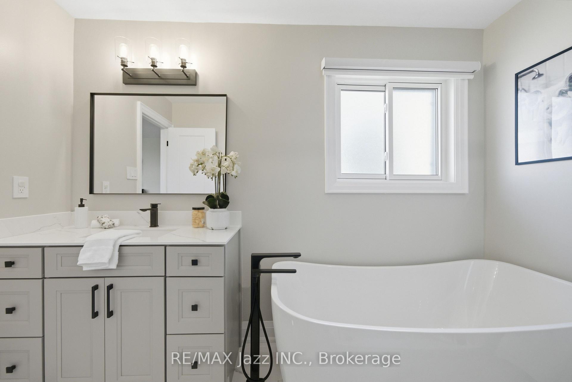 Photo 36 of 1824 Birchview Drive, Oshawa, Samac — HOMEH