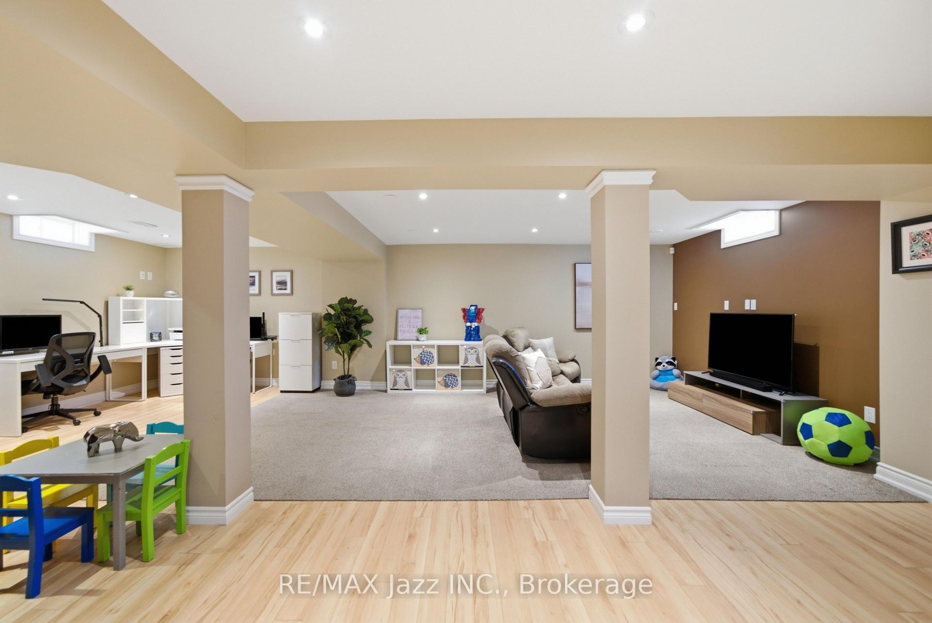 Photo 38 of 1824 Birchview Drive, Oshawa, Samac — HOMEH