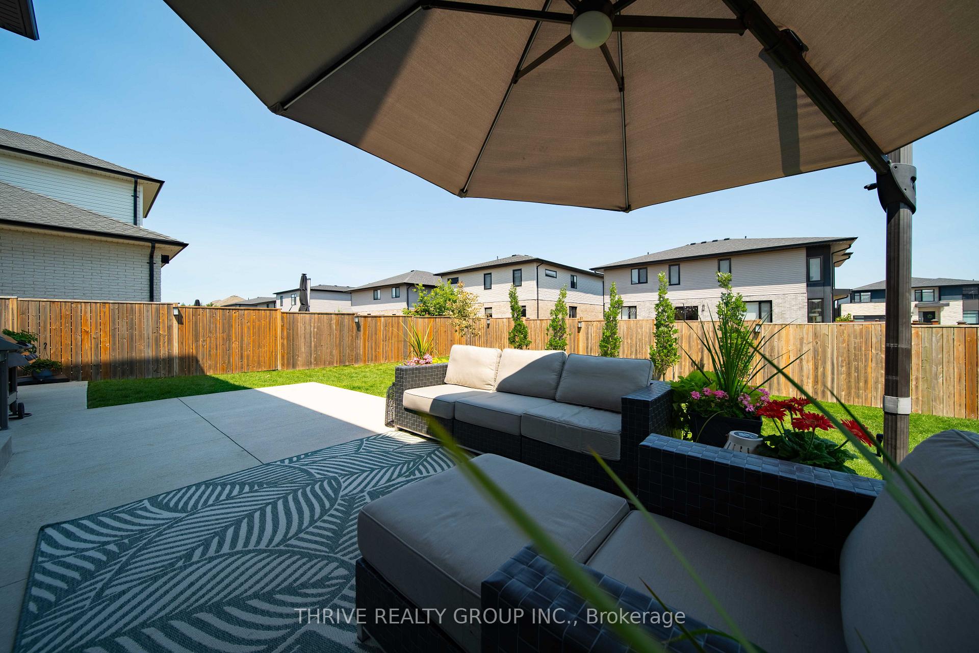 Photo 10 of 2084 Tyson Walk, London, South K — HOMEH