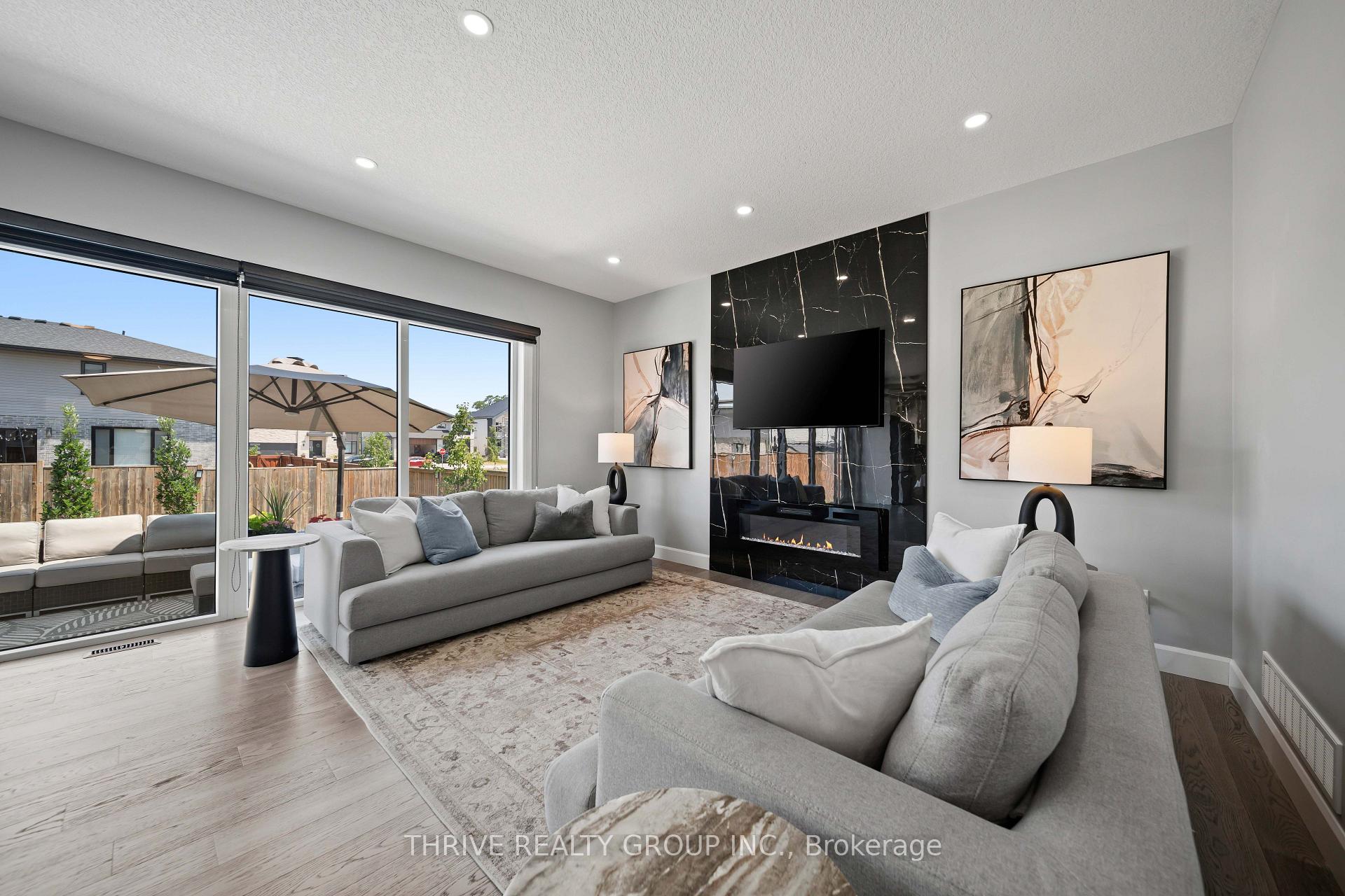 Photo 21 of 2084 Tyson Walk, London, South K — HOMEH