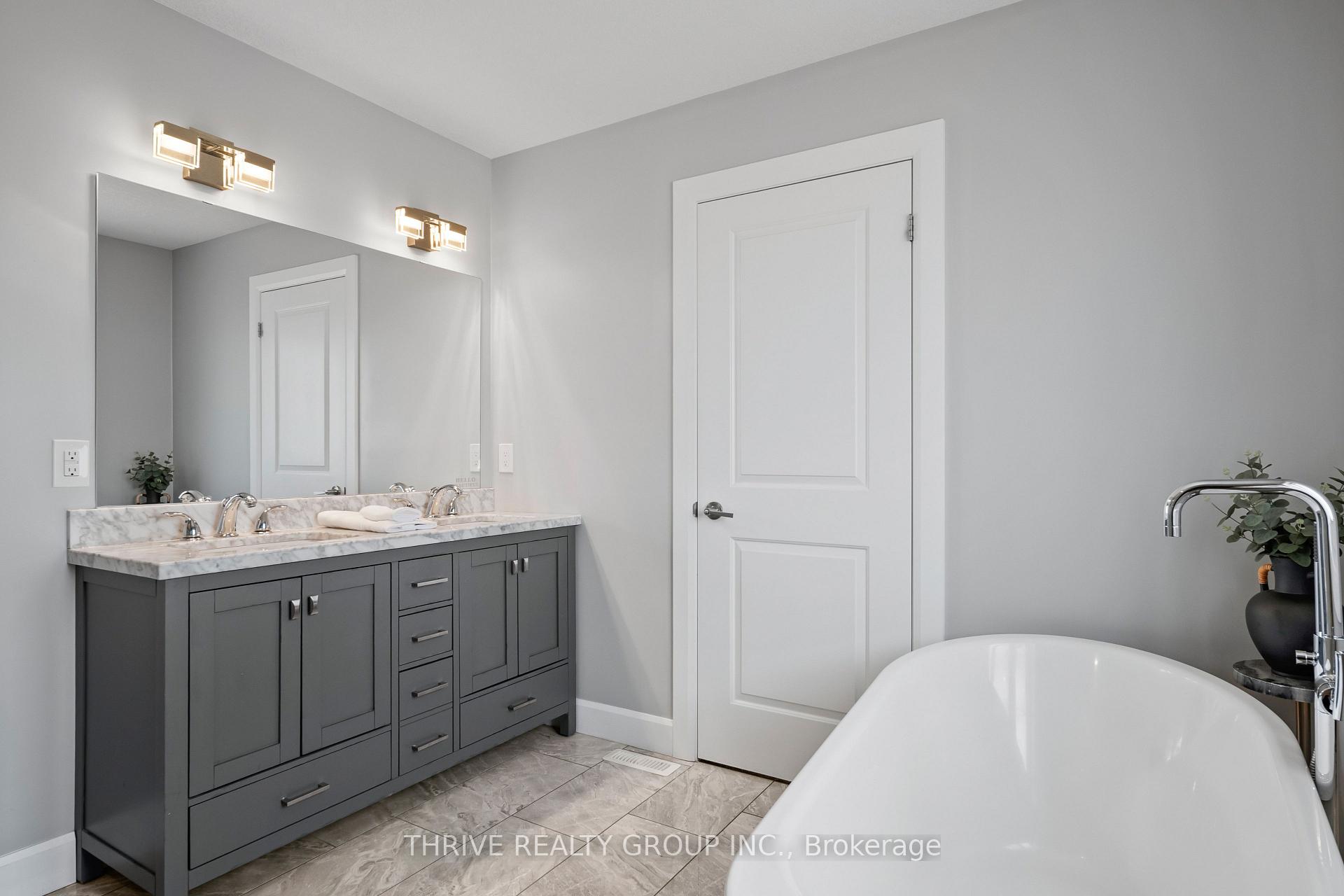 Photo 29 of 2084 Tyson Walk, London, South K — HOMEH