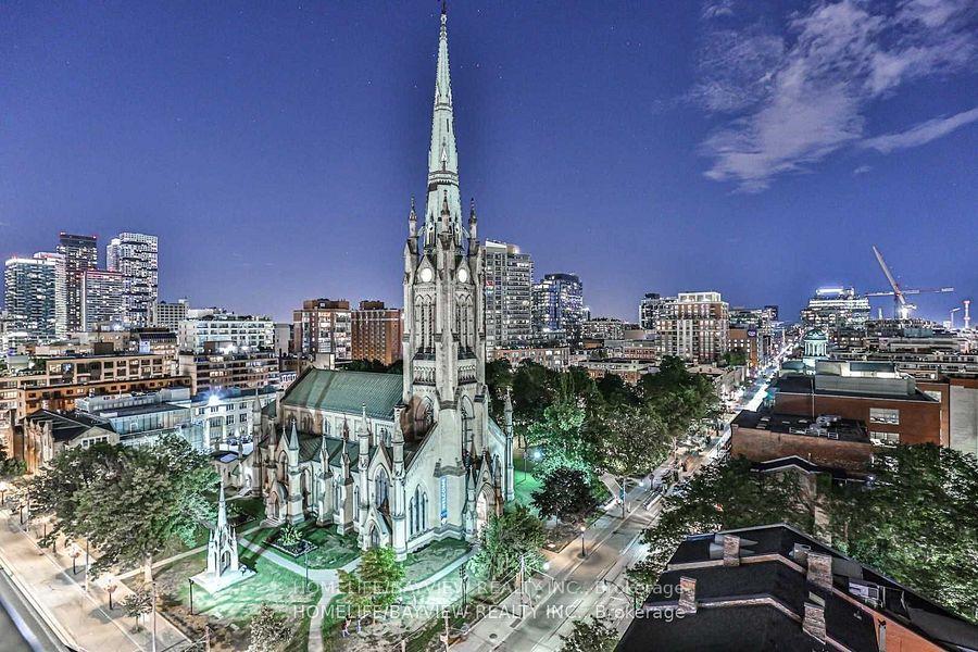 Photo 9 of Unit 2201, 60 Colborne Street, Toronto, Church-Yonge Corridor — HOMEH