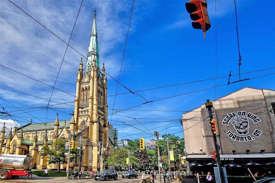Photo 31 of Unit 2201, 60 Colborne Street, Toronto, Church-Yonge Corridor — HOMEH