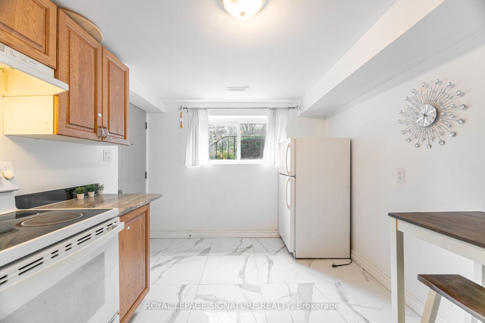 Front of Unit Main, 406 Tamarack Drive