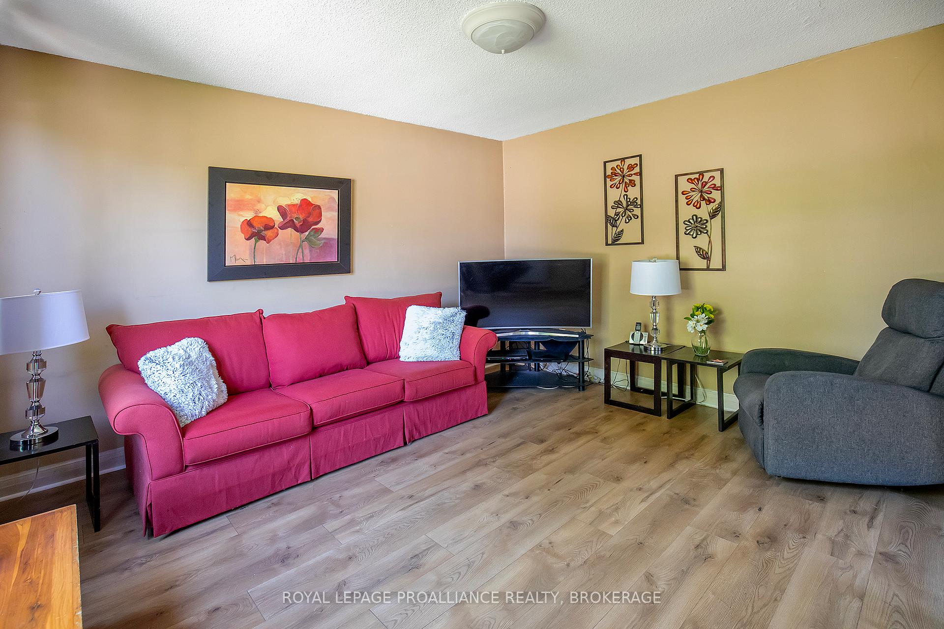 Photo 4 of 238 Mack Street, Kingston, Central City East — HOMEH