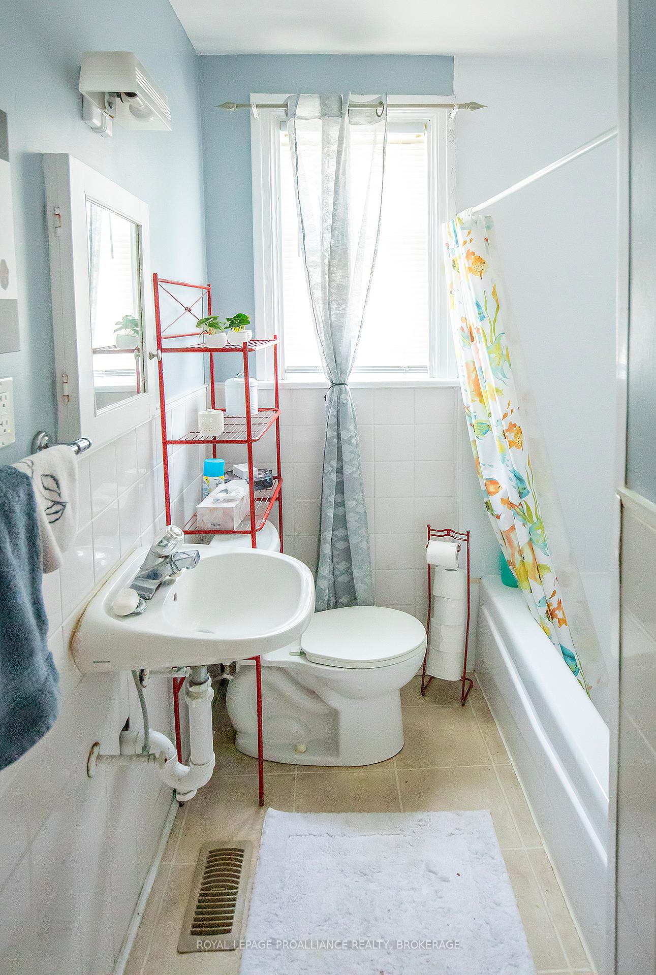 Photo 13 of 238 Mack Street, Kingston, Central City East — HOMEH