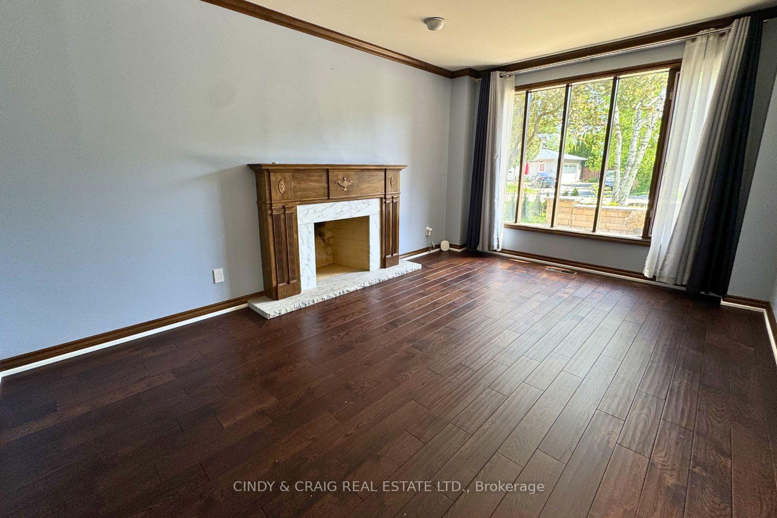 Photo 4 of 1426 Highbush Trail, Pickering, Woodlands — HOMEH