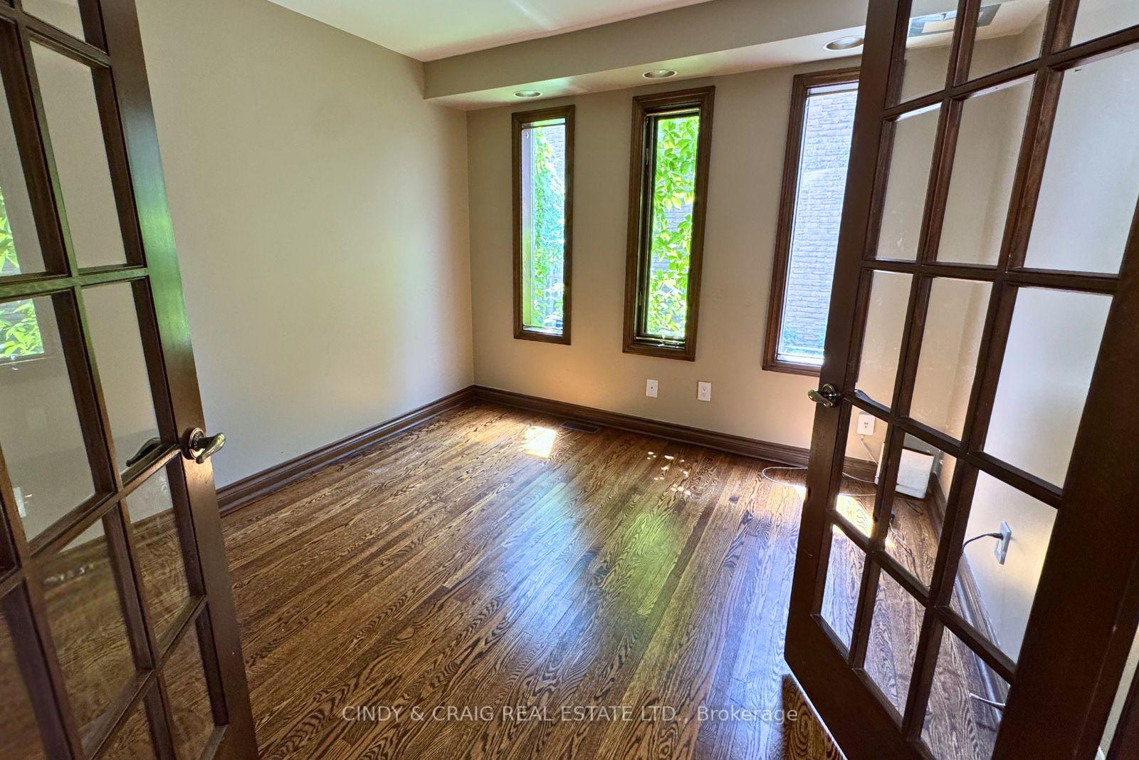 Photo 5 of 1426 Highbush Trail, Pickering, Woodlands — HOMEH
