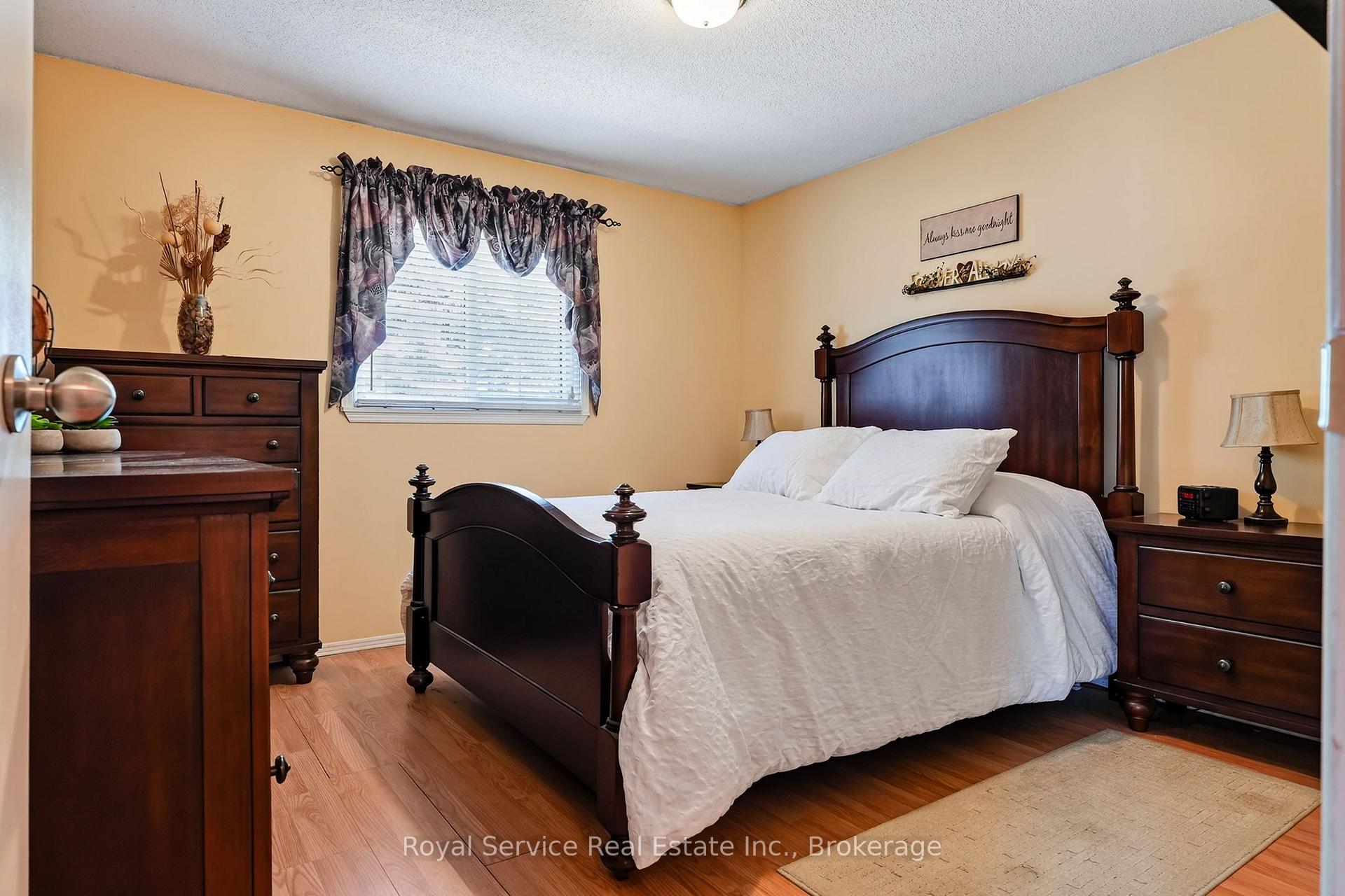 Photo 18 of 32 Hewson Drive, Port Hope — HOMEH