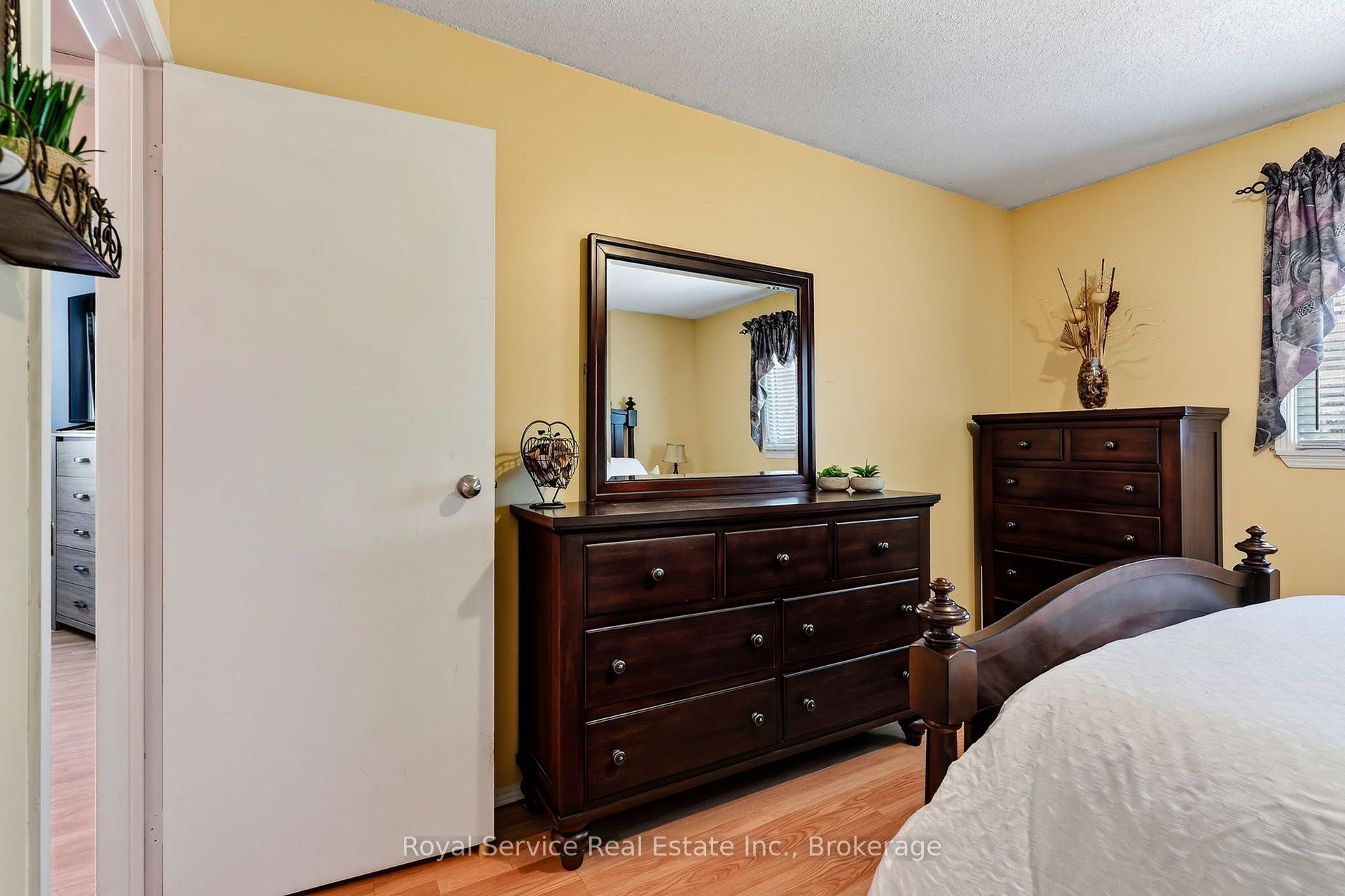 Photo 20 of 32 Hewson Drive, Port Hope — HOMEH