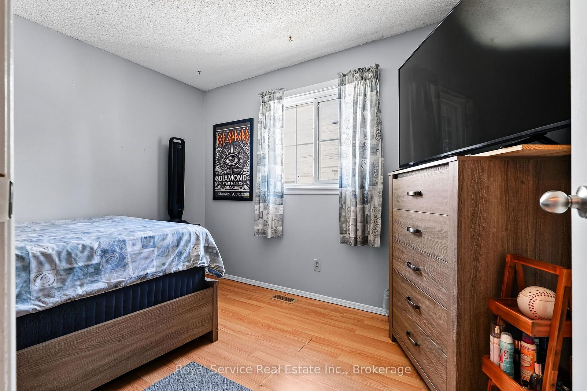 Photo 26 of 32 Hewson Drive, Port Hope — HOMEH