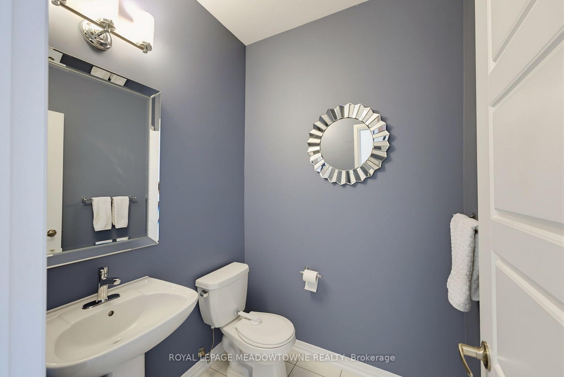 Photo 9 of 779 Banks Crescent, Milton, Willmott — HOMEH