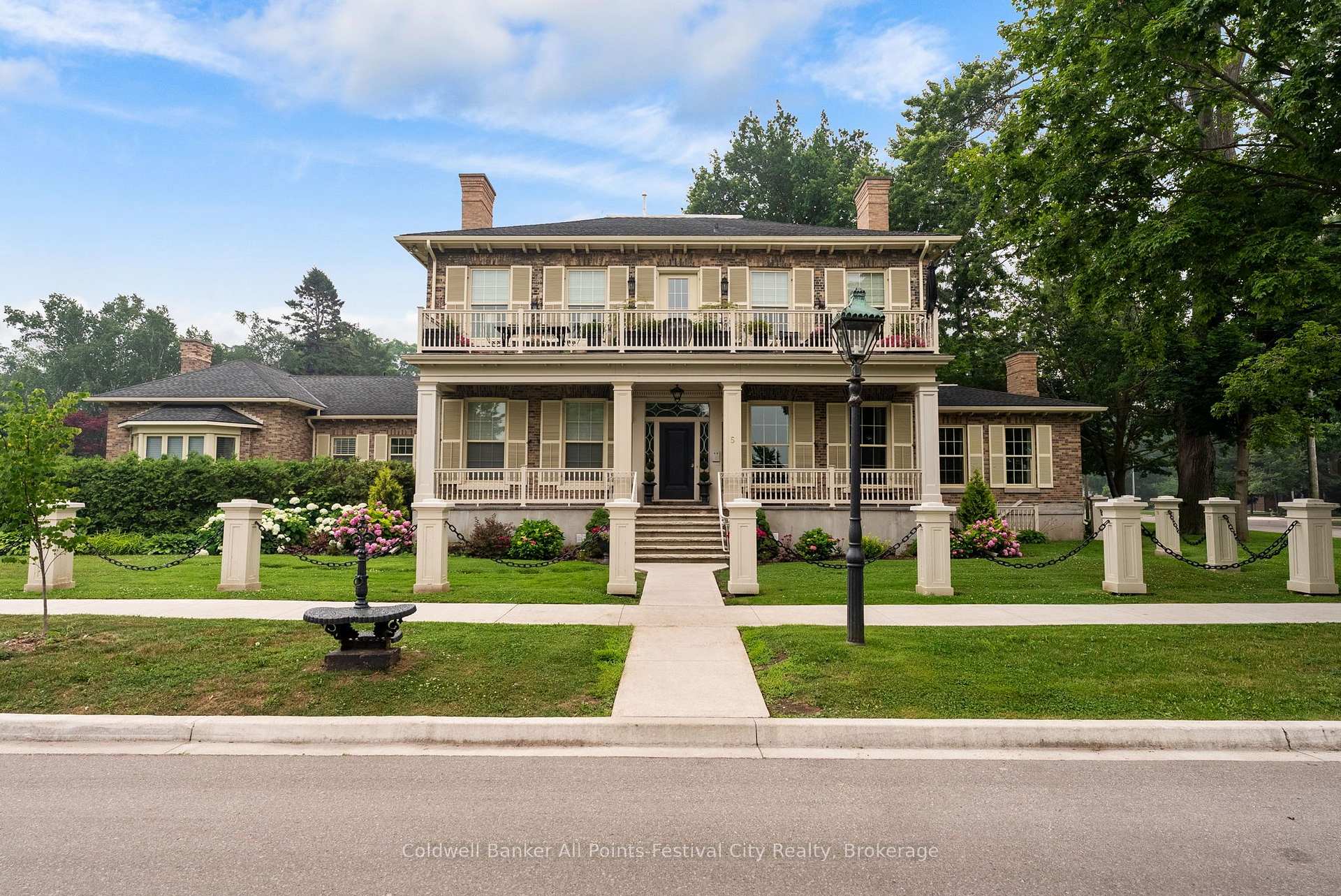 Photo 1 of Unit 201, 5 Cobourg Street, Goderich, Goderich (Town) — HOMEH