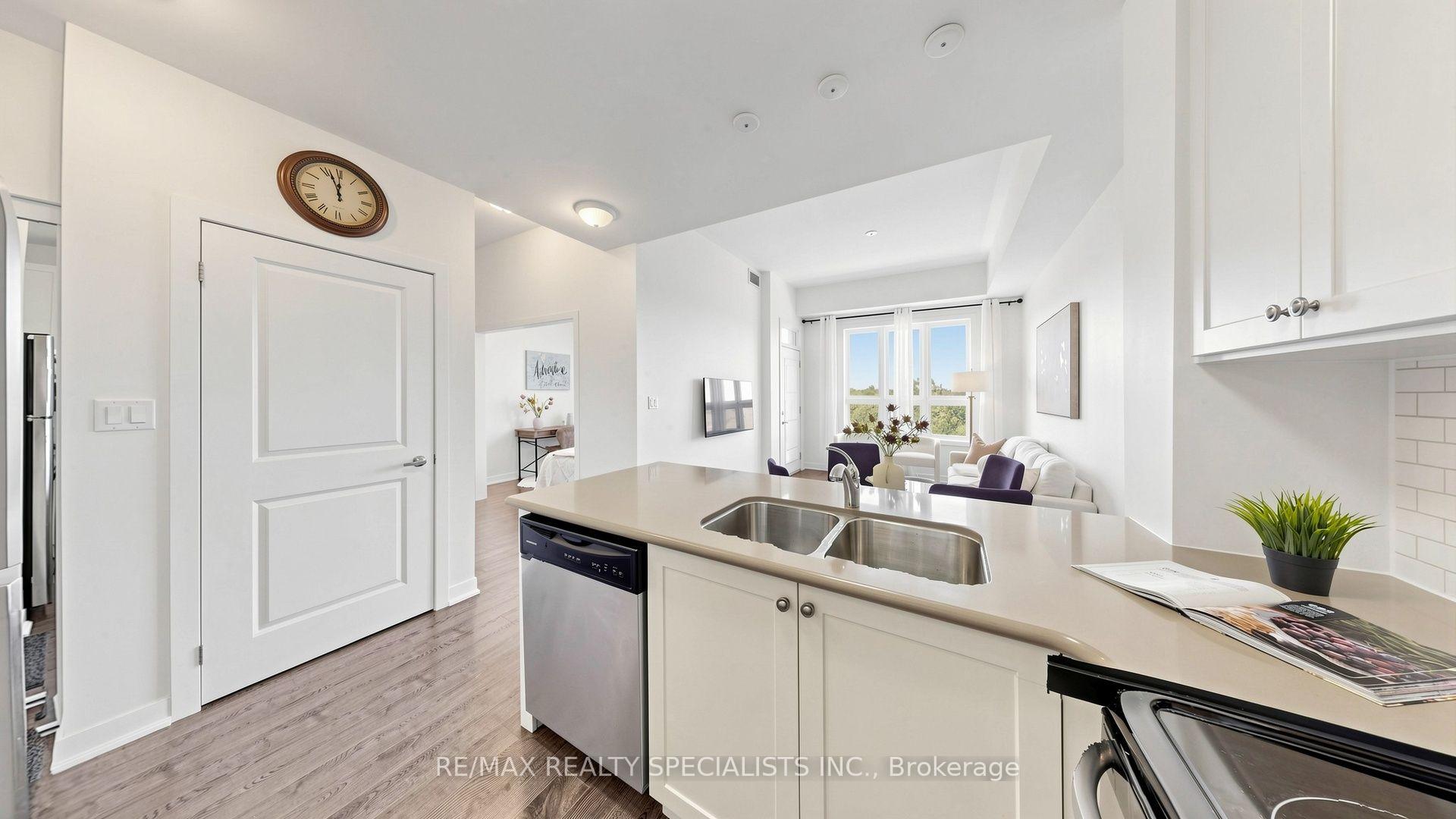 Photo 12 of Unit 408, 5317 Upper Middle Road, Burlington, Orchard — HOMEH