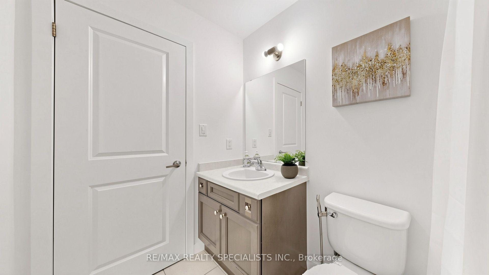 Photo 23 of Unit 408, 5317 Upper Middle Road, Burlington, Orchard — HOMEH