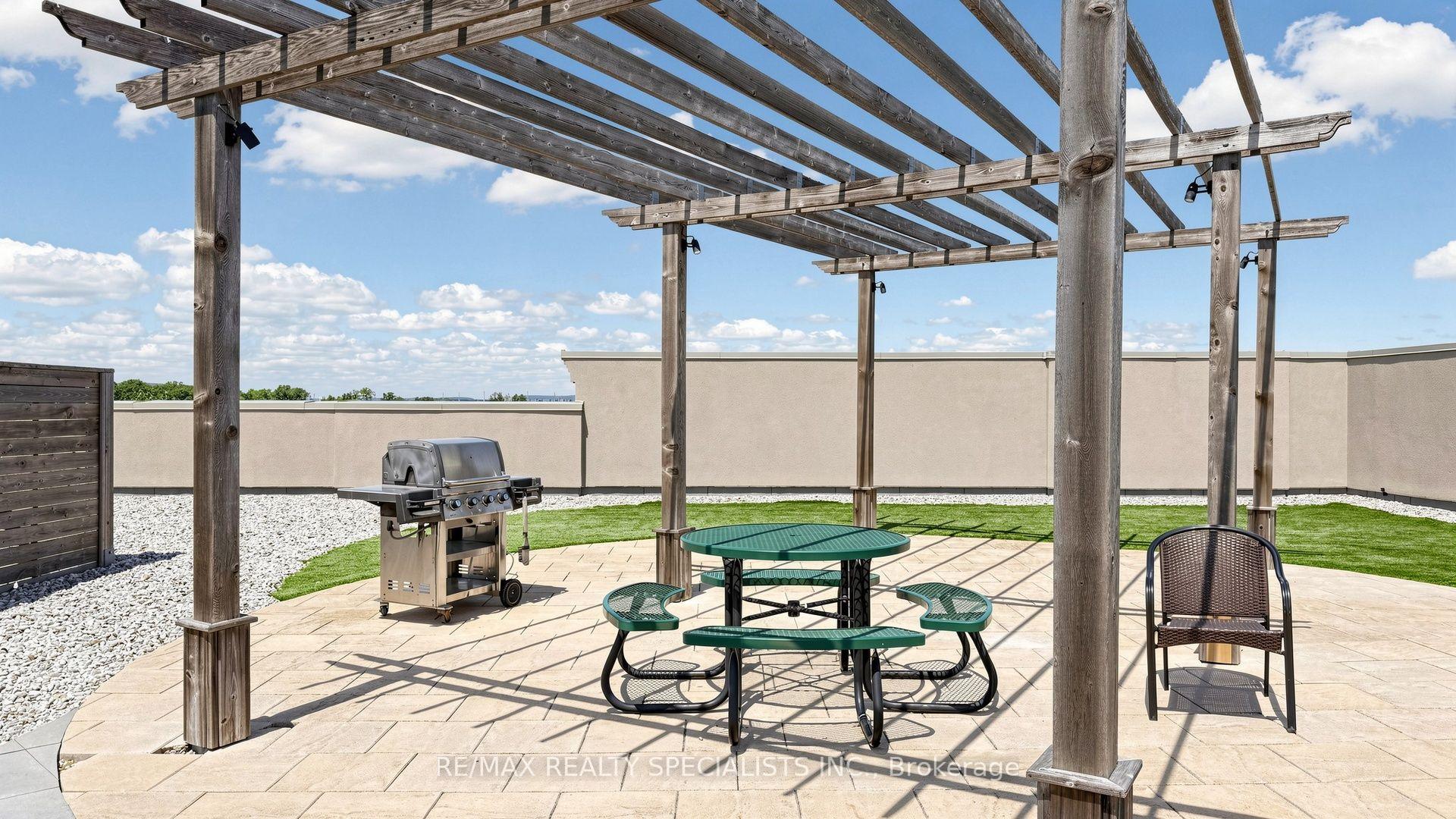 Photo 31 of Unit 408, 5317 Upper Middle Road, Burlington, Orchard — HOMEH