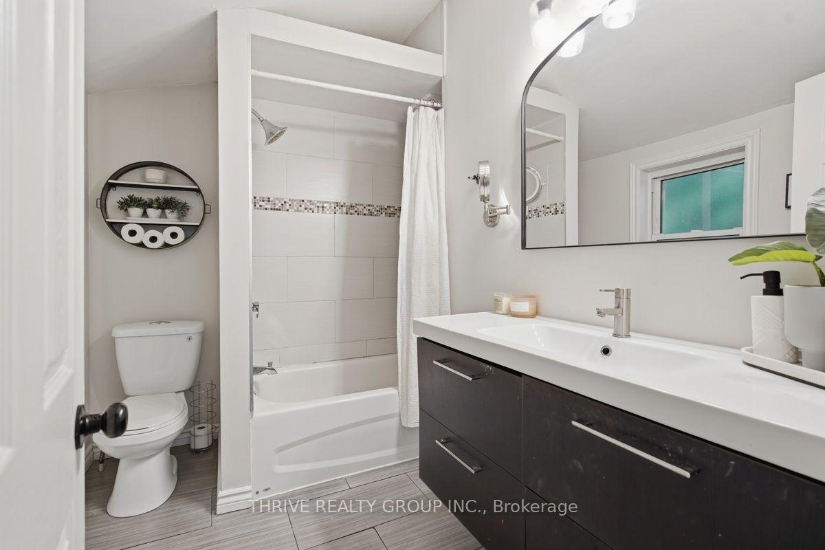 Photo 21 of 176 Centre Street, St. Thomas — HOMEH