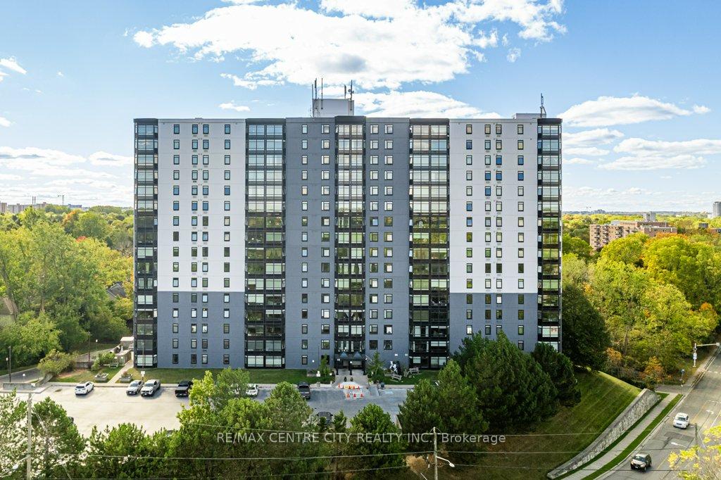 Front of Unit 812, 45 Pond Mills Road