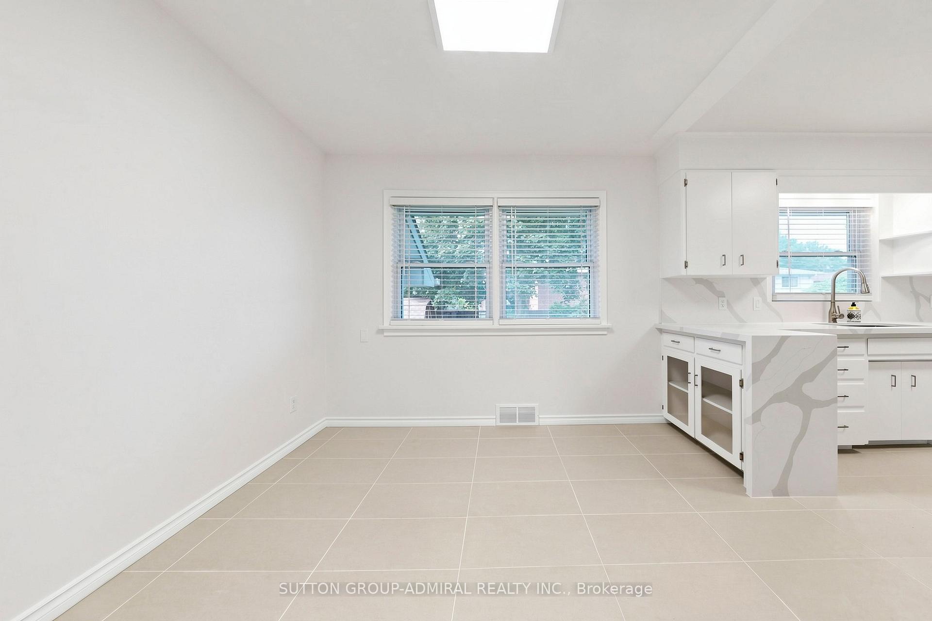 Photo 4 of 27 Patricia Drive, St. Catharines, Carlton/Bunting — HOMEH