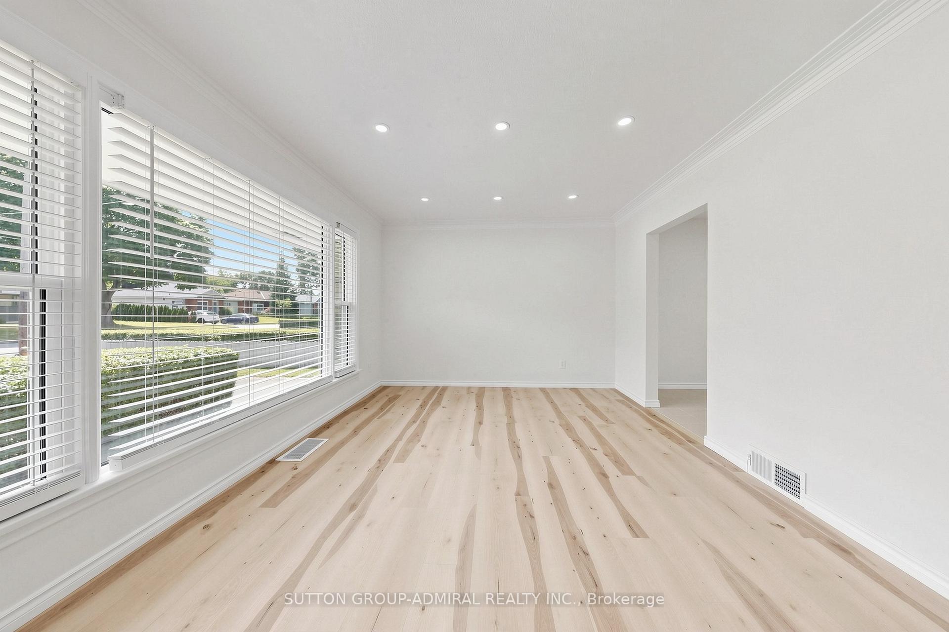 Photo 7 of 27 Patricia Drive, St. Catharines, Carlton/Bunting — HOMEH