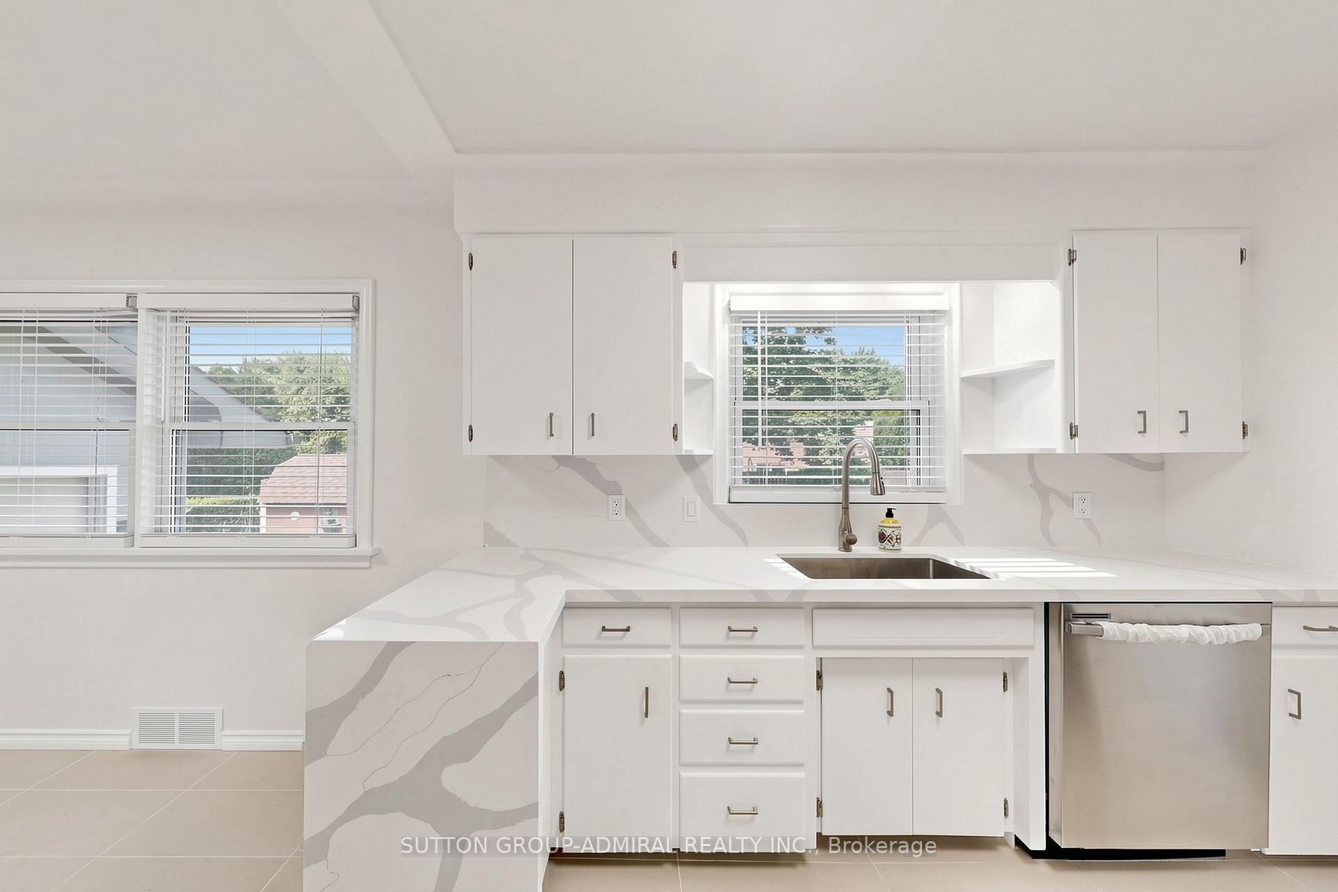 Photo 8 of 27 Patricia Drive, St. Catharines, Carlton/Bunting — HOMEH