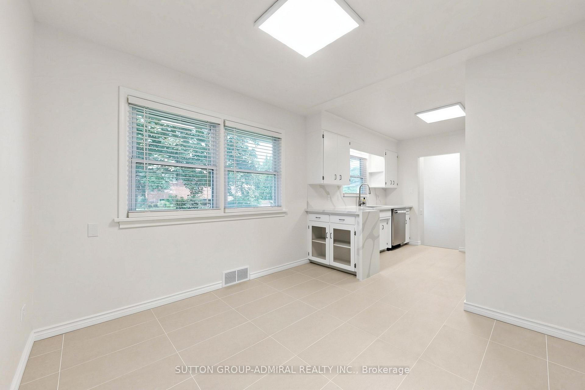 Photo 10 of 27 Patricia Drive, St. Catharines, Carlton/Bunting — HOMEH