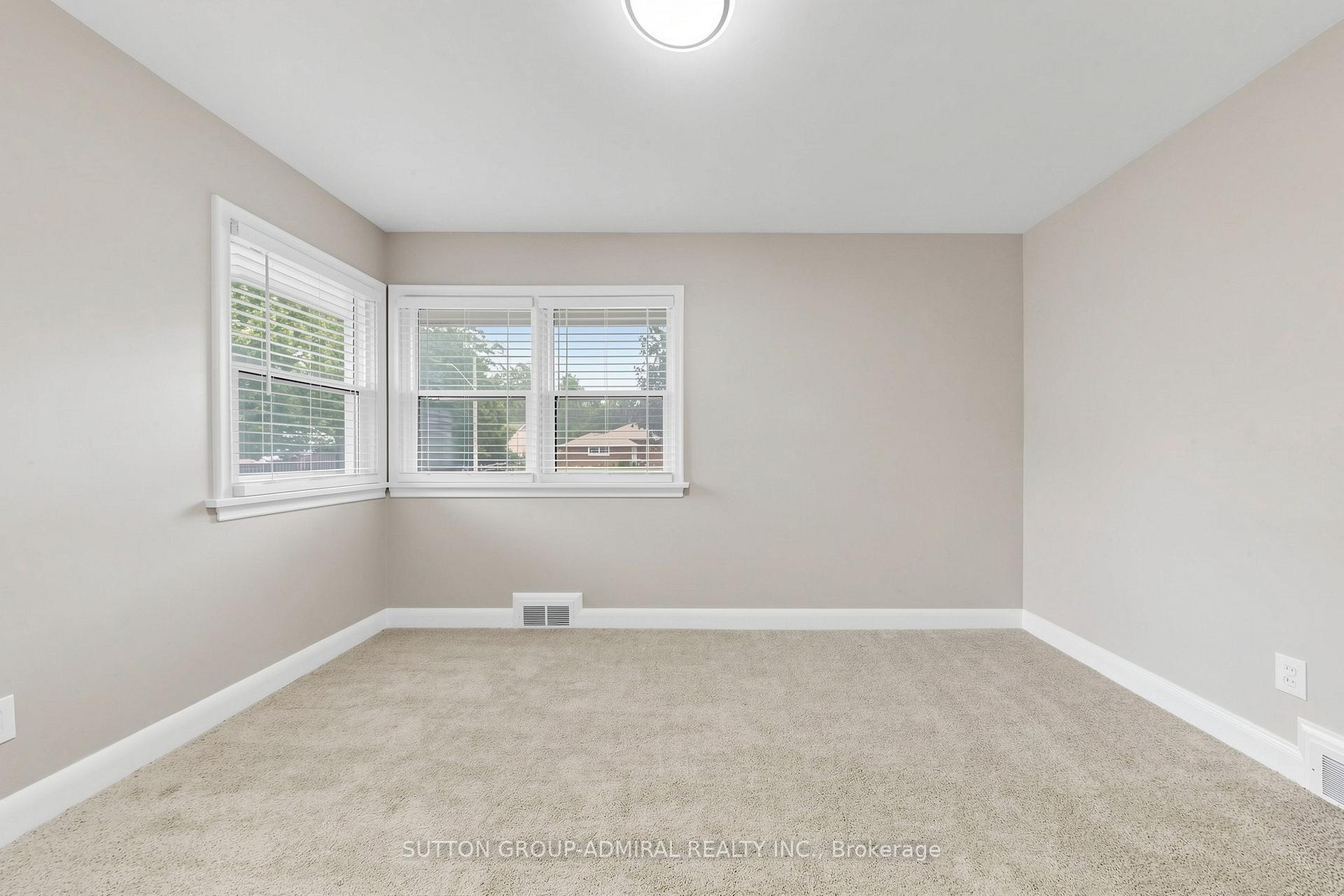 Photo 18 of 27 Patricia Drive, St. Catharines, Carlton/Bunting — HOMEH