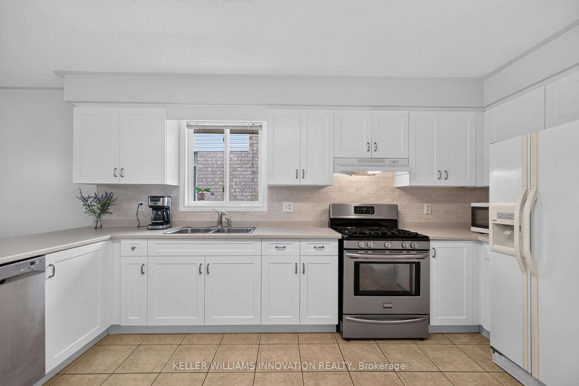 Photo 10 of 95 Tovell Drive, Guelph, Willow West/Sugarbush/West Acres — HOMEH