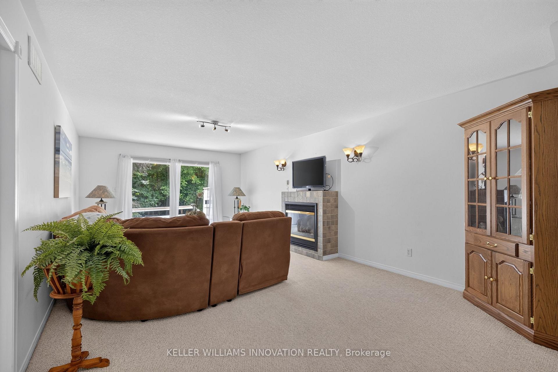 Photo 19 of 95 Tovell Drive, Guelph, Willow West/Sugarbush/West Acres — HOMEH