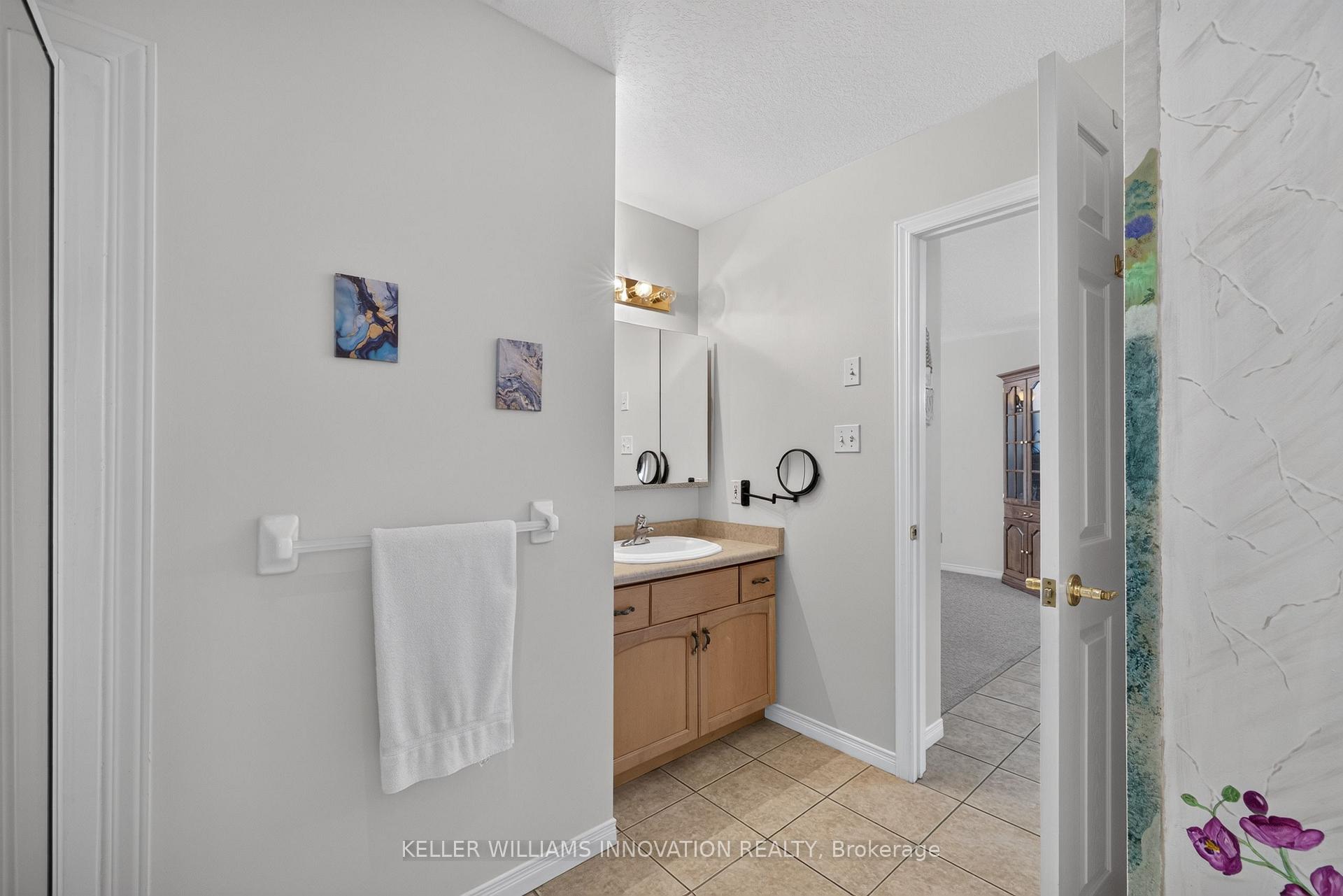 Photo 27 of 95 Tovell Drive, Guelph, Willow West/Sugarbush/West Acres — HOMEH
