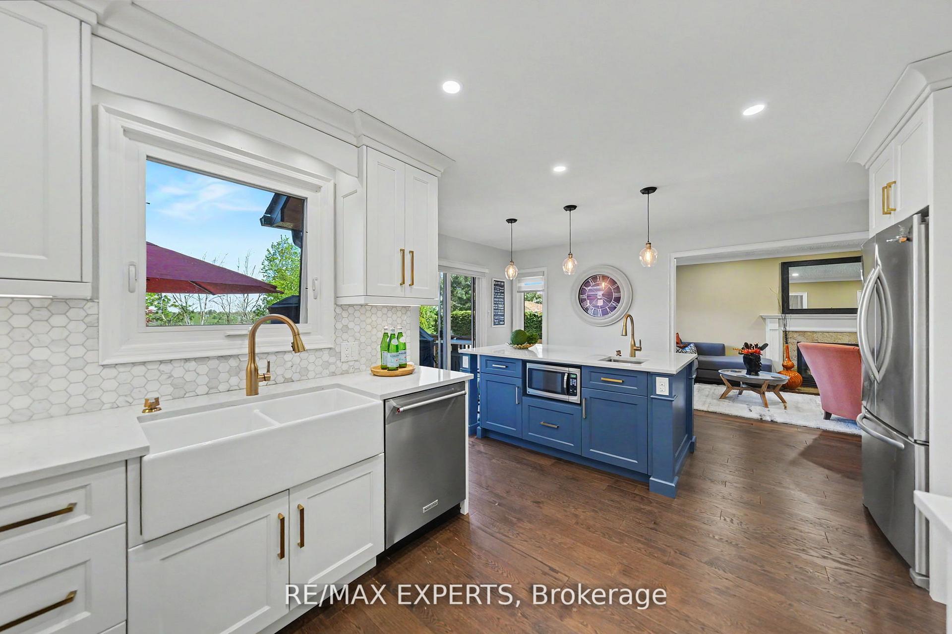Photo 16 of 54 De Rose Avenue, Caledon, Bolton West — HOMEH