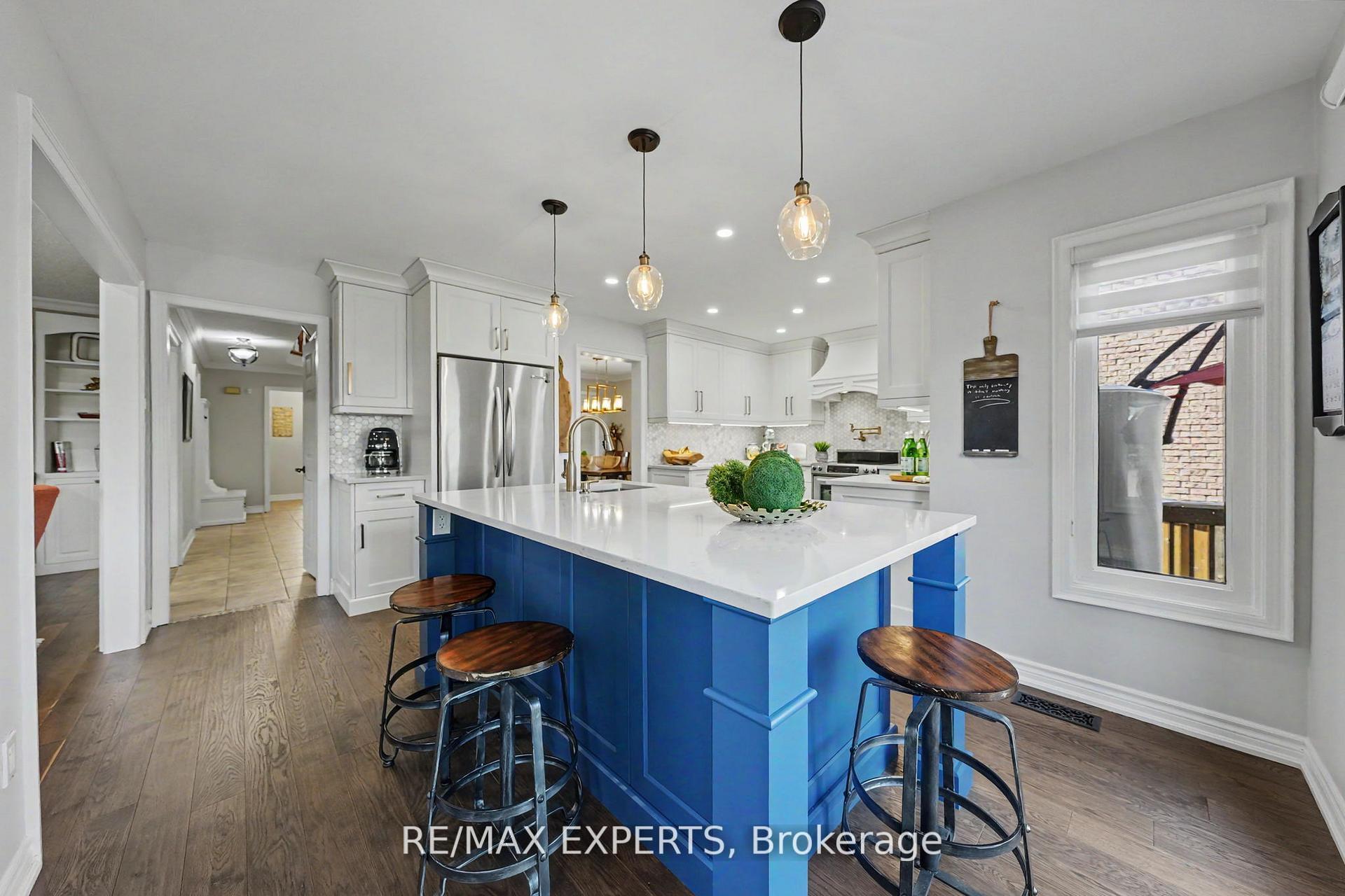 Photo 18 of 54 De Rose Avenue, Caledon, Bolton West — HOMEH