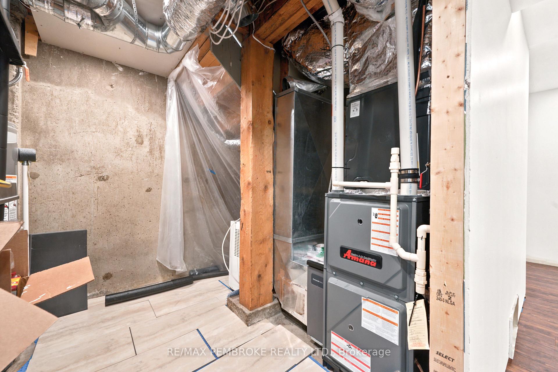 Photo 31 of 117 Algonquin Street, Deep River, Deep River — HOMEH