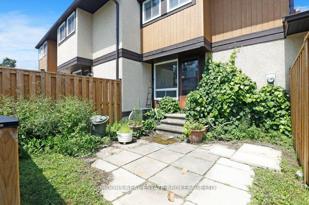 Photo 7 of Unit 53, 3322 Uplands Drive, Ottawa, Hunt Club — HOMEH