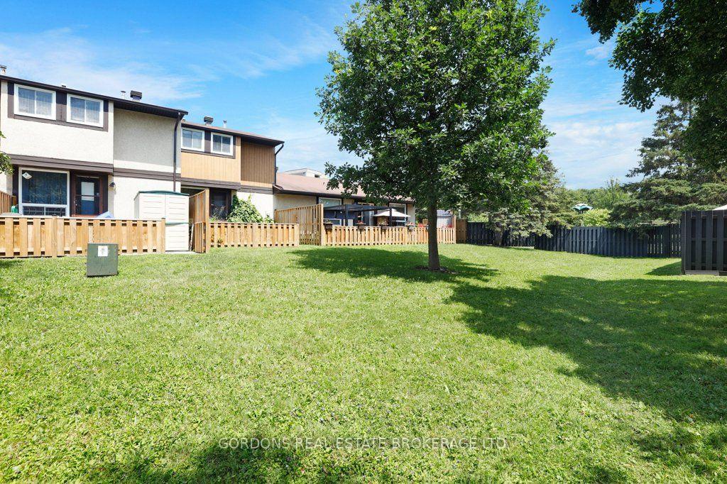 Photo 9 of Unit 53, 3322 Uplands Drive, Ottawa, Hunt Club — HOMEH