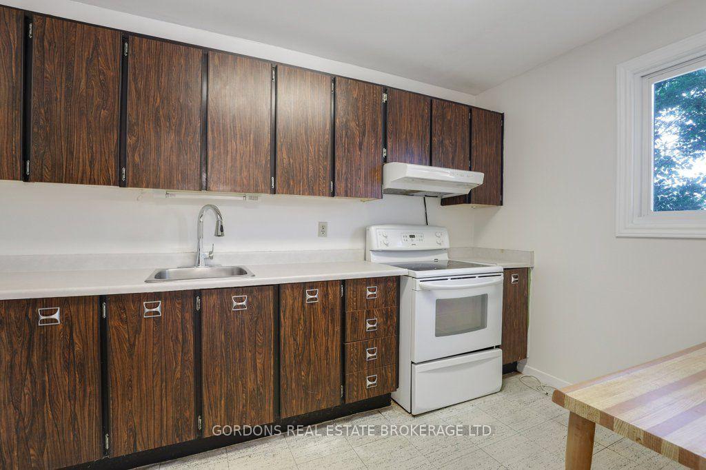 Photo 15 of Unit 53, 3322 Uplands Drive, Ottawa, Hunt Club — HOMEH