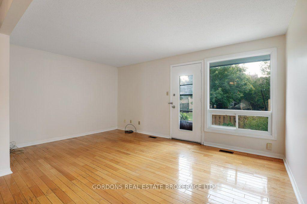 Photo 25 of Unit 53, 3322 Uplands Drive, Ottawa, Hunt Club — HOMEH