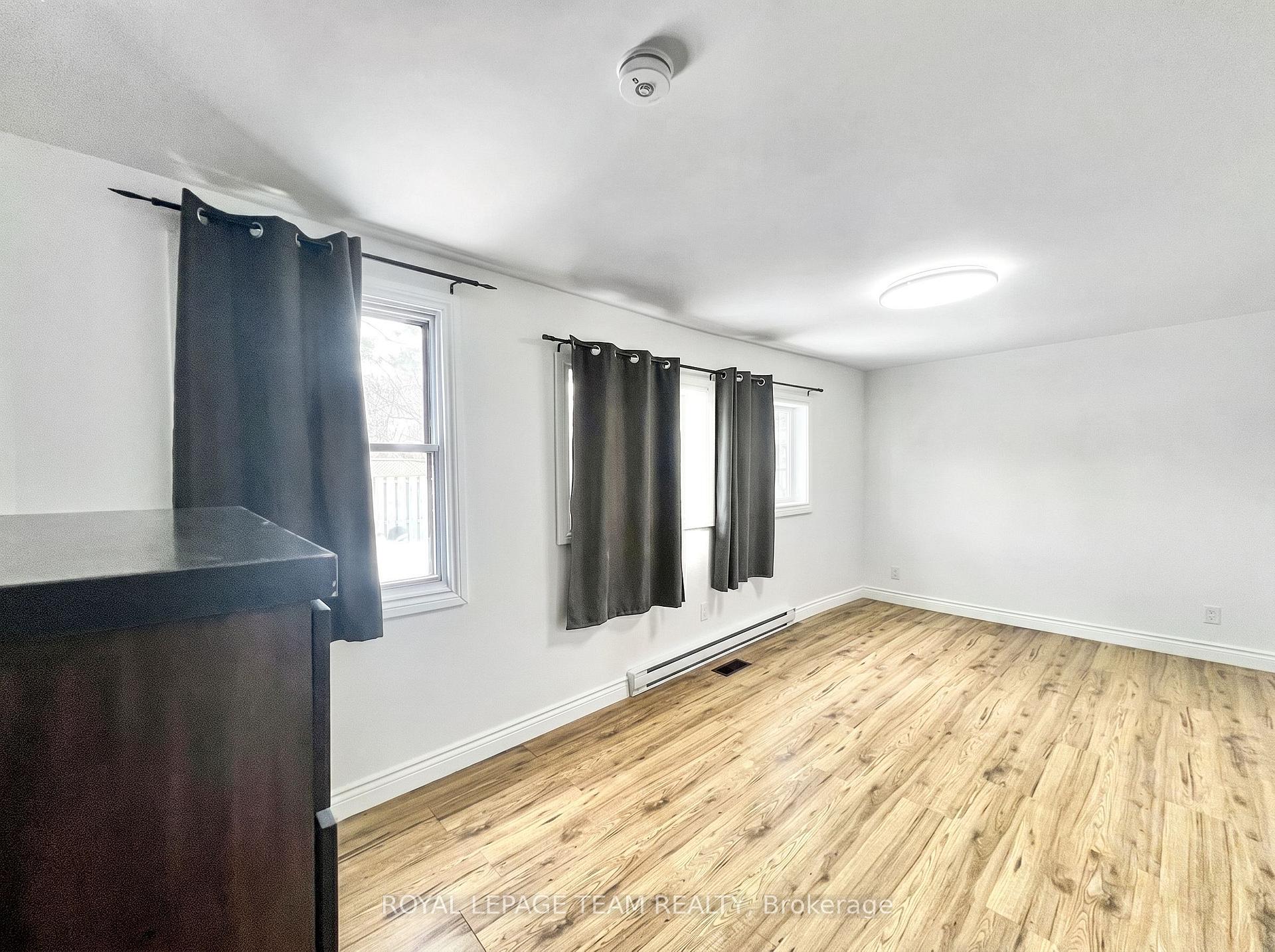 Photo 7 of Unit A-B, 67 Queen Mary Street, Ottawa, Castle Heights/Rideau High — HOMEH