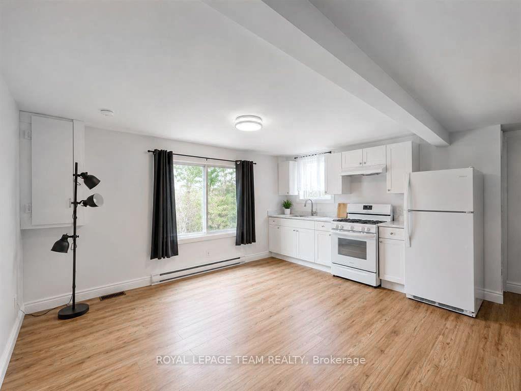 Photo 11 of Unit A-B, 67 Queen Mary Street, Ottawa, Castle Heights/Rideau High — HOMEH